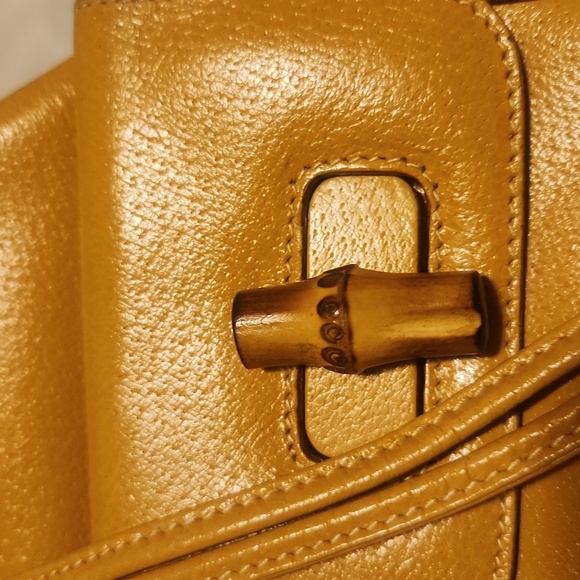 ‼️ SOLD‼️ 💕Gucci bamboo backpack - Picture 5 of 11